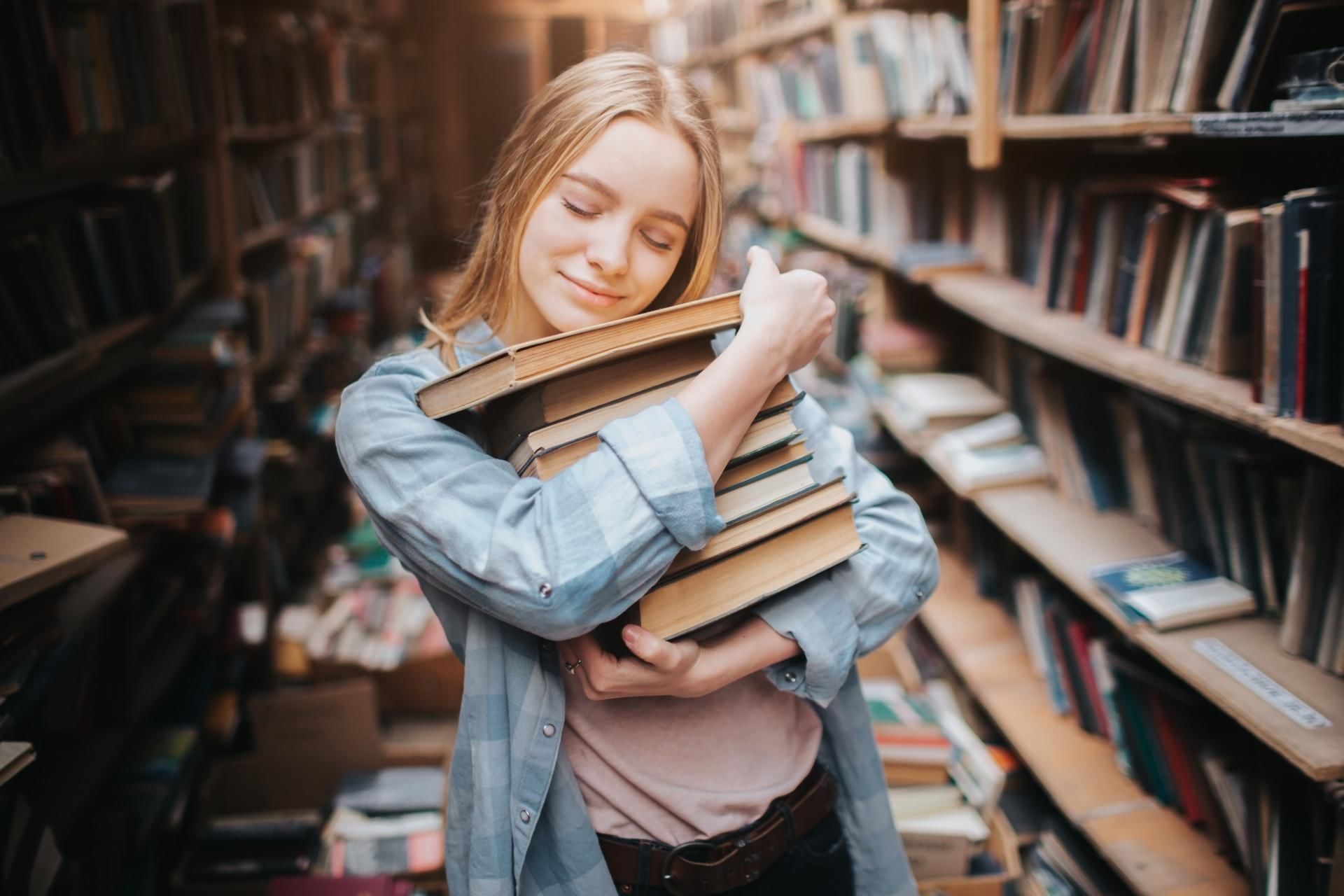 Что лучше читать — электронную или бумажную книгу