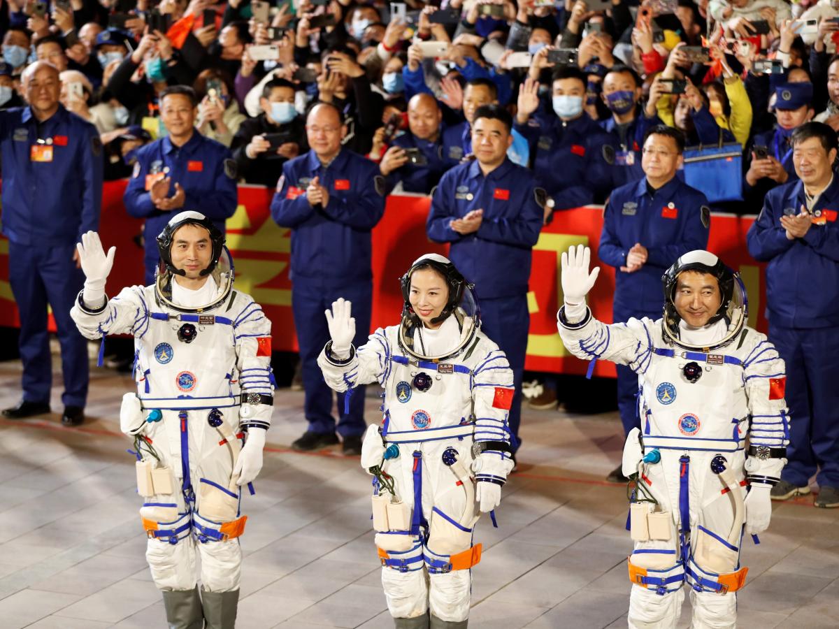 Watch Astronauts Give a Rare Tour of China's Luxurious Space Station