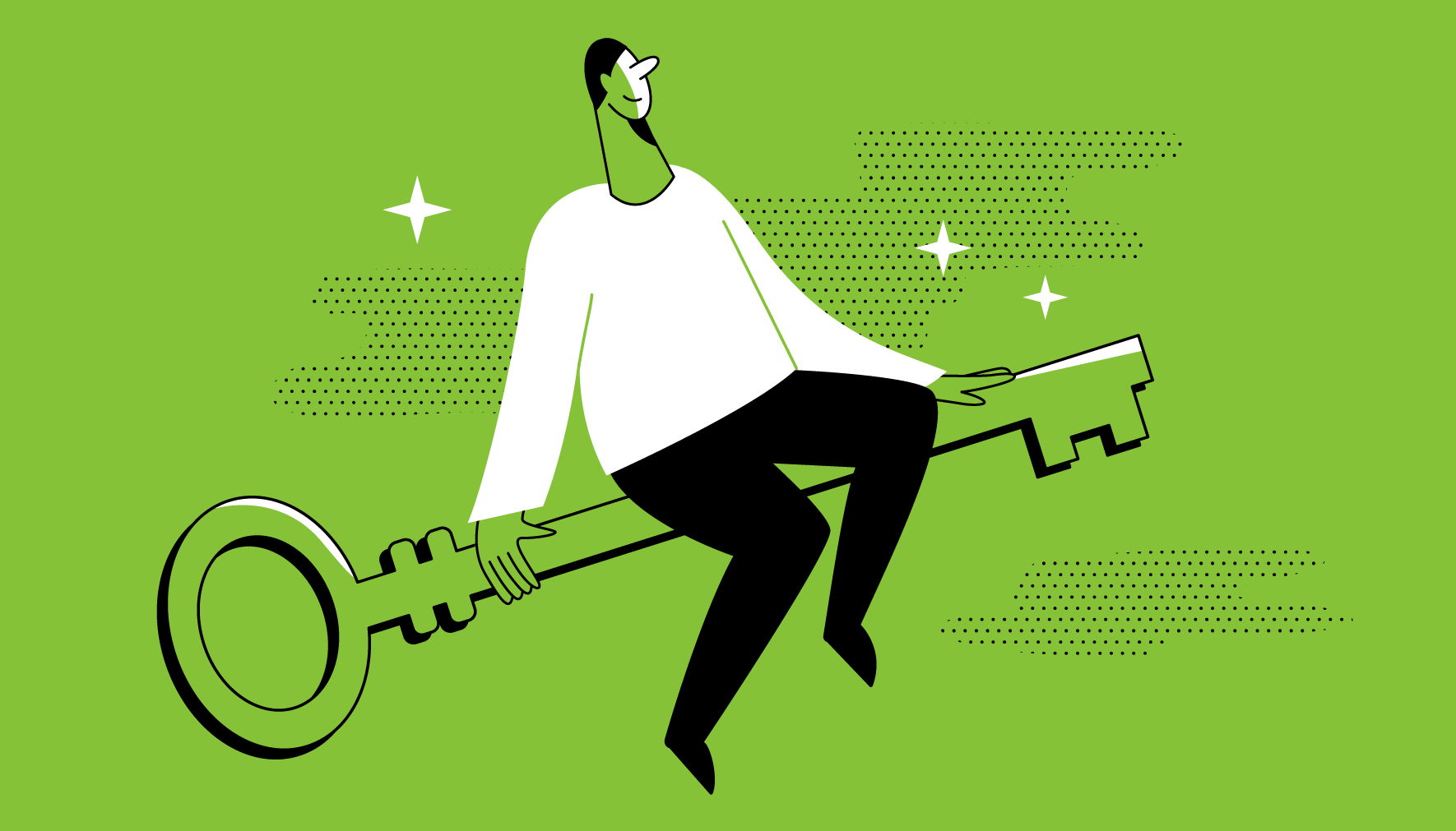 Взрослая женщина на качелях, смотрящая в лицо зеленой игрушке, окруженная травой.