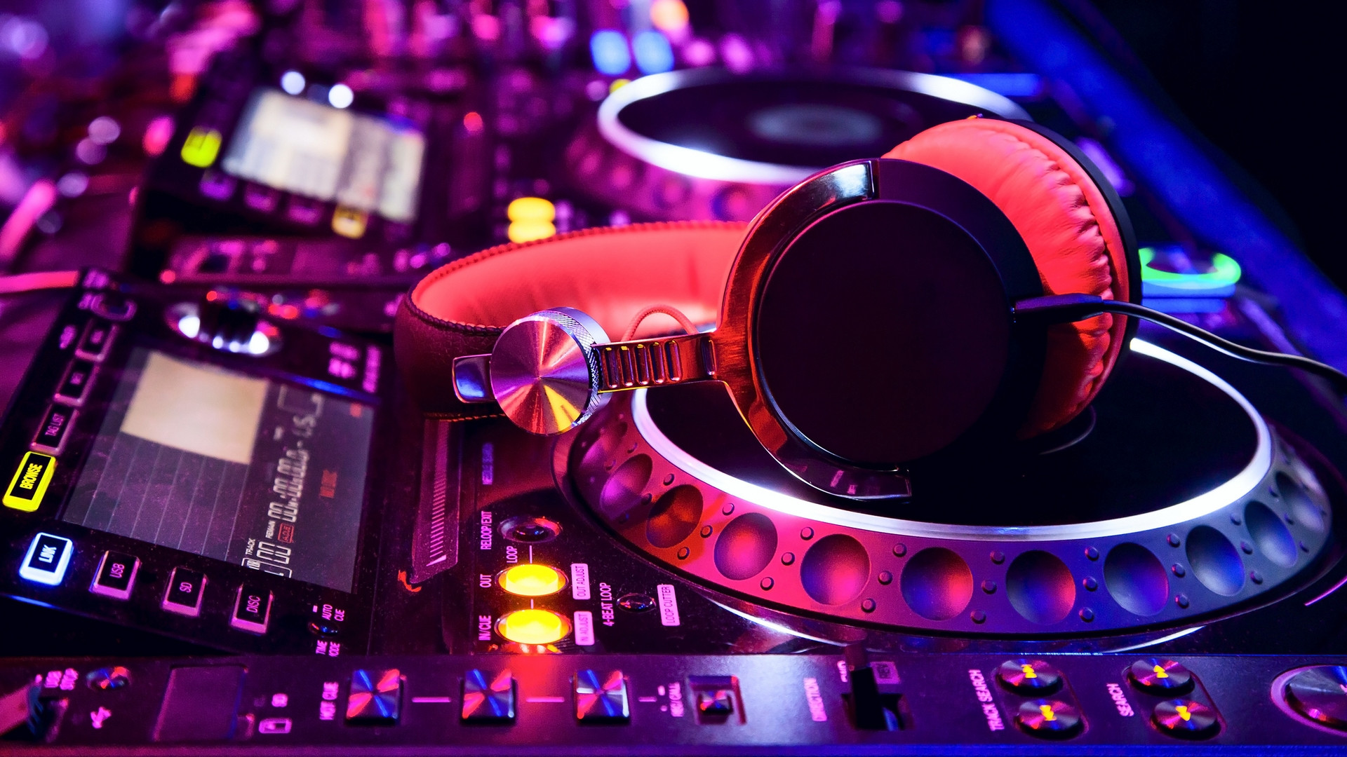 Саунд-дизайн – что это такое и с чего начать работу в сфере звукового дизайна