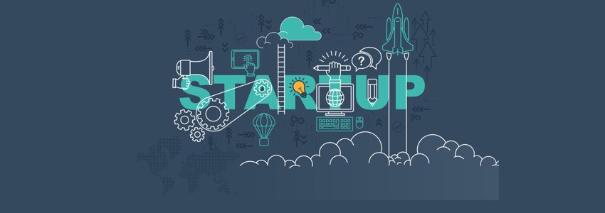 Изображение современного городского искусства: арт-графика на афише на чёрной доске.