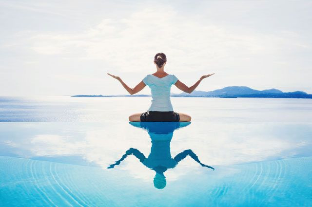 Женщина-взрослая, тренировки в сети, йога, фитнес, женская одежда, шорты.