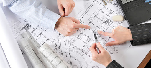 Диаграмма CAD с изображением женщины, взрослой женщины и ручки.