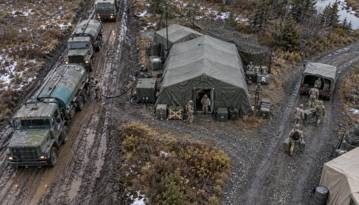 Gallatin AI $50 сая босгов: цэргийн логистик цаасан бүртгэлээс сална