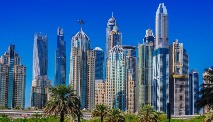 Pros And Cons of Buying Real Estate in Dubai