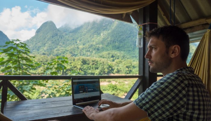 How to Start a Travel Blog in 5 Easy Steps