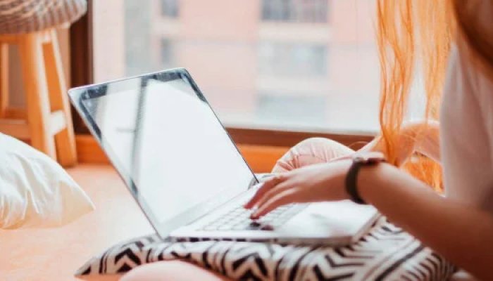20+ лучших курсов для инфопродюсеров: обучение от популярных онлайн-школ