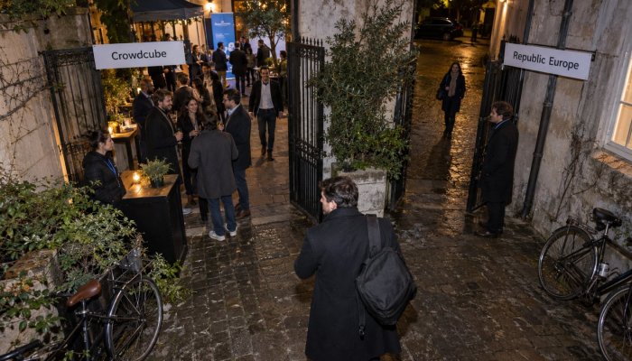 Crowdcube vai Republic Europe: 2,5% maksa vēl neatrisina iziešanas risku