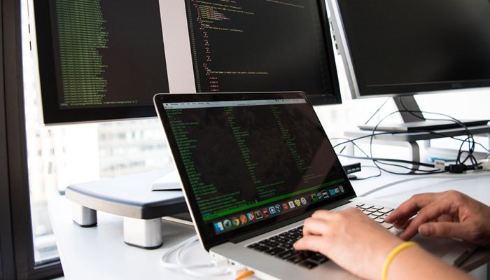 4 Tips to Advance Your Career in Software Development