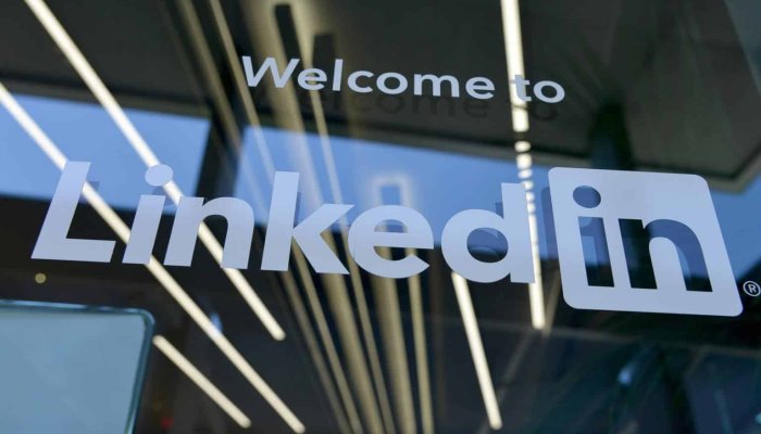 10 Tips to Grow Your Network on LinkedIn