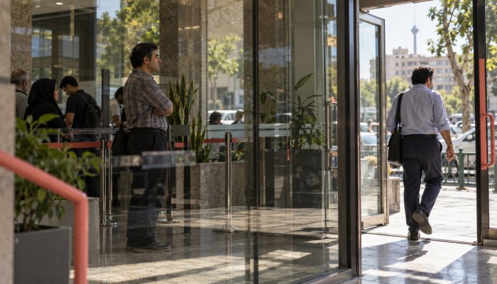 کرادفاندینگ یا صندوق درآمد ثابت؛ بازده بیشتر، پول را قفل می‌کند