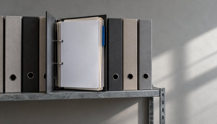 RAG o fine-tuning: aggiornare i fatti non richiede sempre addestramento