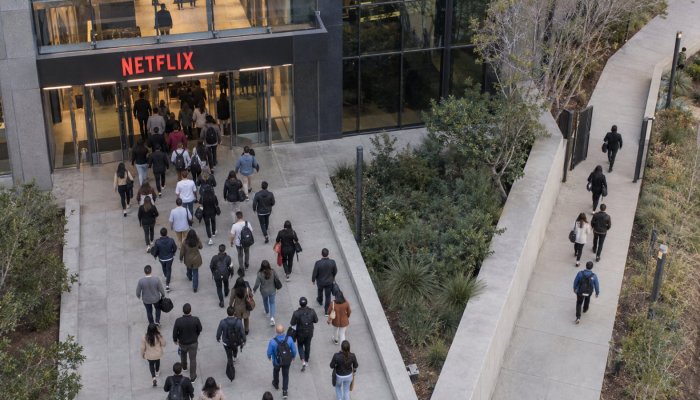 Netflix ছাঁটাই করছে প্রায় ১,০০০ জন—প্রযুক্তি ও HR দলেই বড় আঘাত
