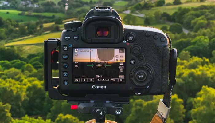 Things to Consider in Buying Your First DSLR Camera