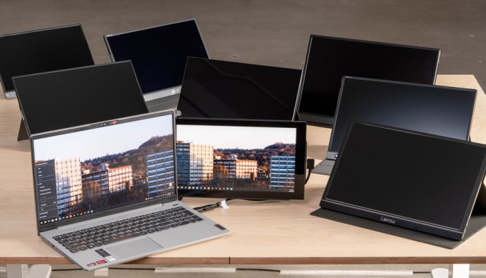 How to Use a Portable Monitor for Remote Work