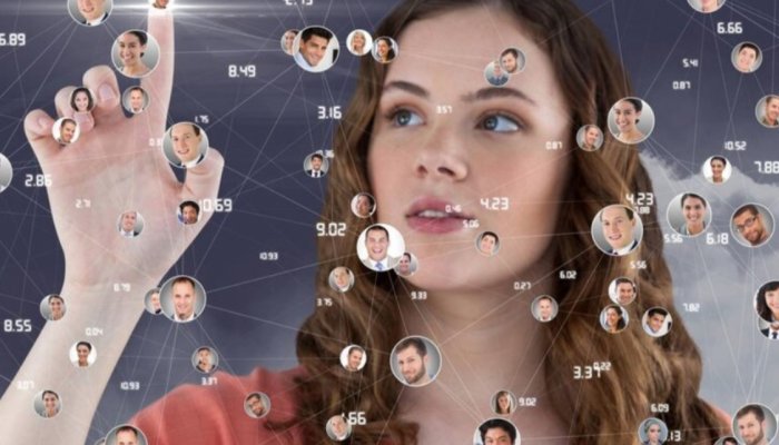 8 Best AI Headshot Generators That Actually Looks Like You