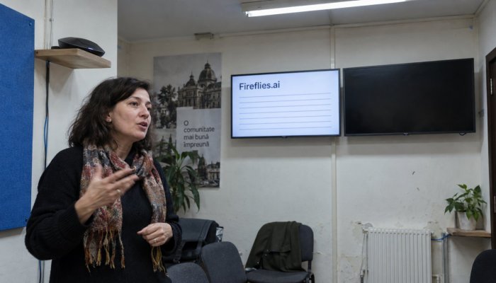 Otter sau Fireflies pentru ședințe în română: unul nu transcrie limba