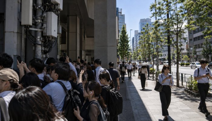 KDDIの分散型AI、混雑時の上り速度を平均60%改善