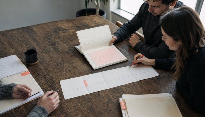 Founder Vesting Explained: Cliffs, Reverse Vesting and What Happens When Someone Leaves