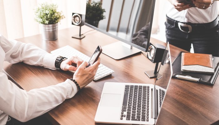 Business Texting: The Hottest Trend in Marketing Today