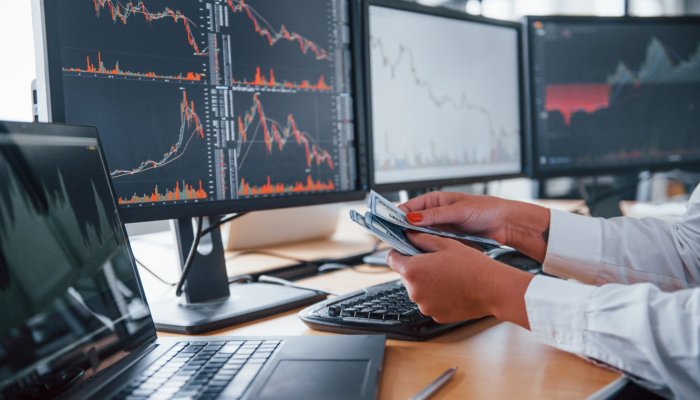 10 отличных способов научиться биржевой торговле в 2022 году