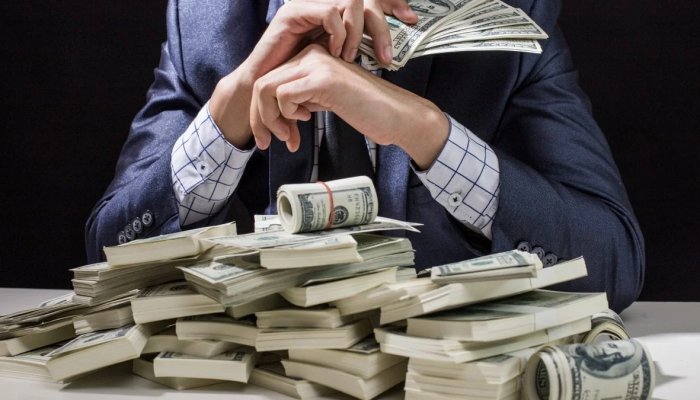 What do for Getting Ahead in Finance with Money Management