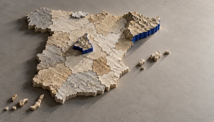 Una de cada tres empresas españolas ya usa IA, pero el mapa se parte en dos