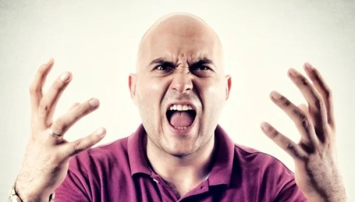 Отрицательные качества человека: список с пояснениями + примеры для резюме