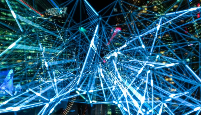 8 Ways Businesses Leverage AI Contract Review and Stay Ahead