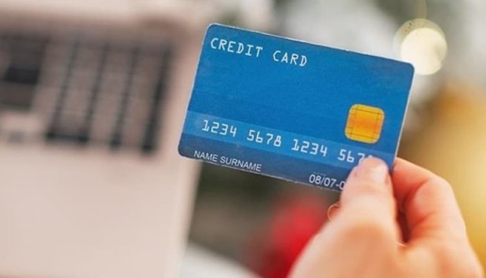 Что такое кредитная карта: спасательный круг или долговой омут