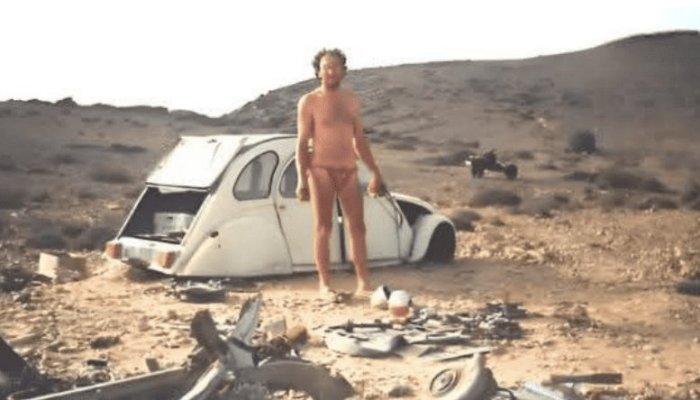The Legendary Tale of Émile Leré: Turning a Broken Car into a Desert Motorcycle