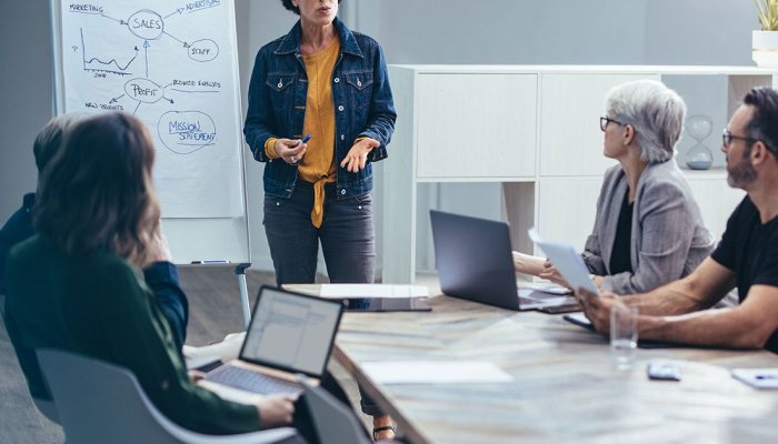 Managers Must Learn Skills That Can’t Be Replaced