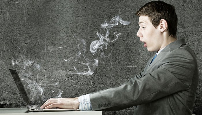 Six Common Computer Mistakes Which Everyone Do