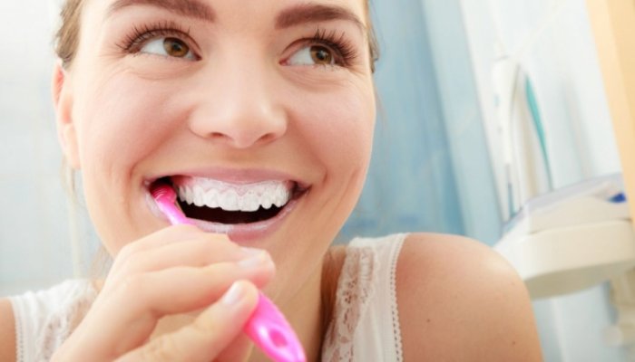 Lazy Flossers Rejoice! Tiny Robot Shapeshifters Will Brush and Floss for You