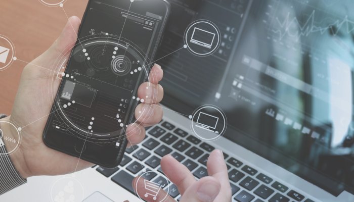 Мобильная разработка, почему стоит обратить внимание на эту сферу