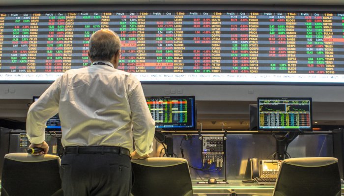 Стратегия Buy the Dip: насколько выгодно покупать биткоины на падении