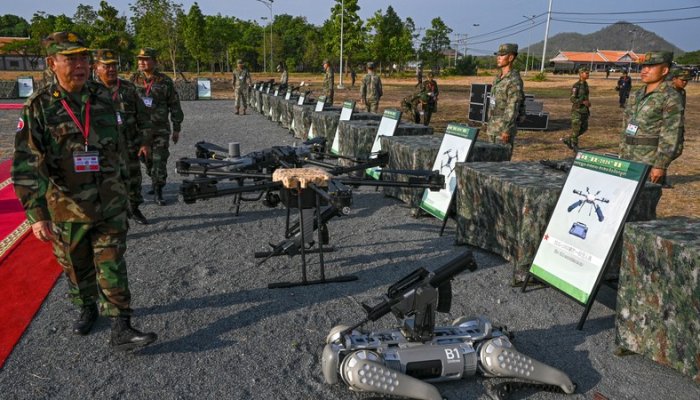 China Shows Off Robot Dogs Armed With Machine Guns