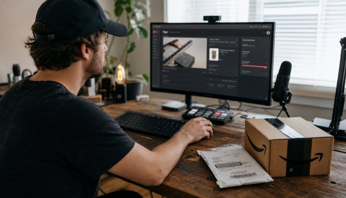YouTube ajoute les liens Amazon, mais le paiement peut attendre deux cycles