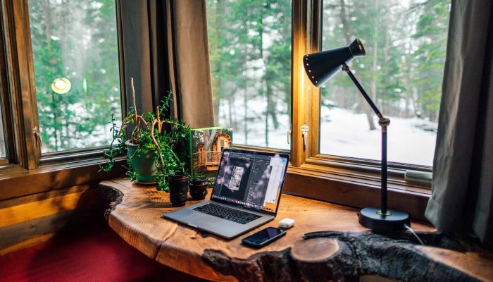 10 Great Tips On How To Survive As a Freelance Developer