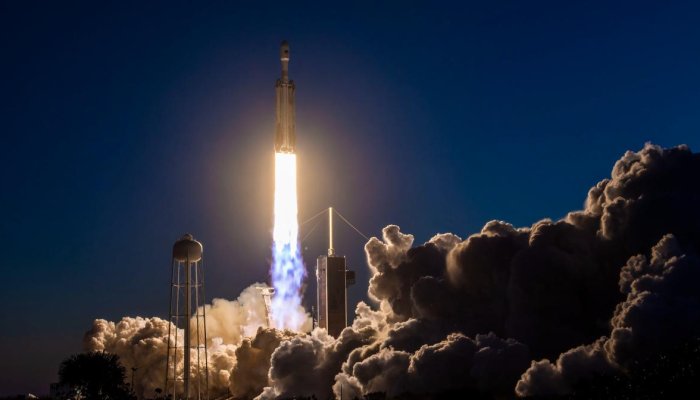 Alibaba Exploring How to Deliver Cheap Plastic Garbage Via Space Rocket