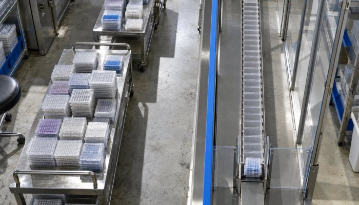 Claude mở quyền sinh học rủi ro cao, đổi lại dữ liệu bị giữ 30 ngày
