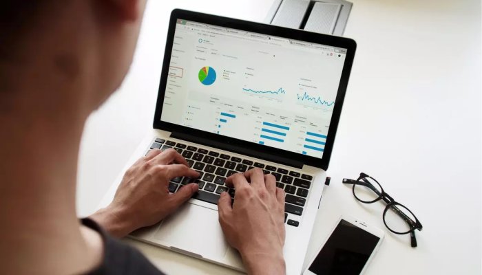 Как работает финансовый консультант
