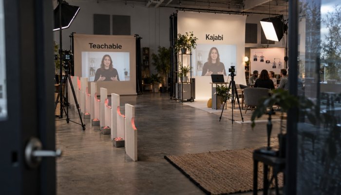 Kajabi, nebo Teachable: nízký tarif může prodražit každou prodanou lekci