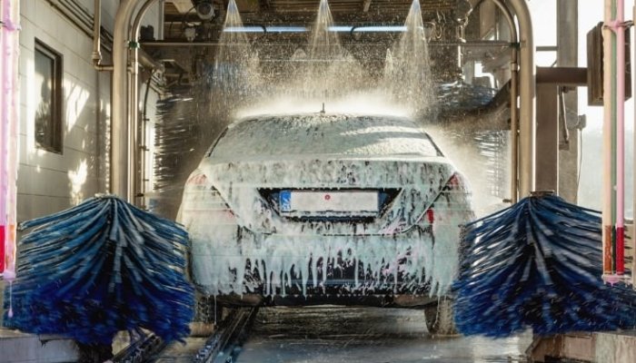 The Benefits of Investing Time and Money in Advanced Car Wash Technology