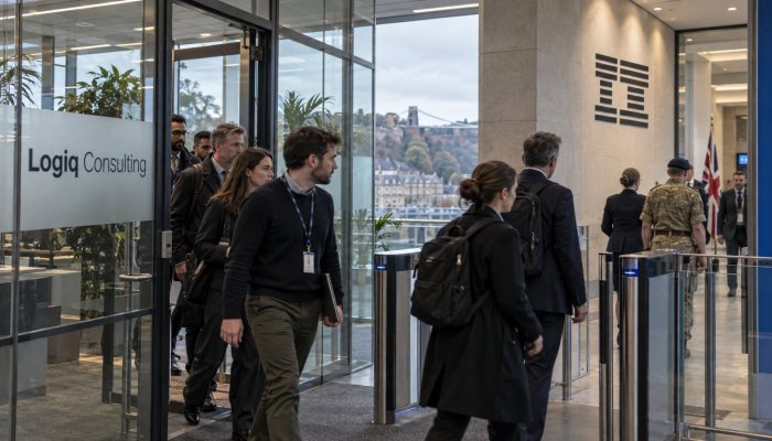 IBM compra Logiq: suma 235 especialistas, pero no revela el precio