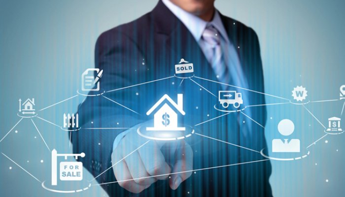 Real Estate vs Stocks: Which has the Better Historical Returns?