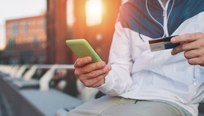 7 Tips to Improve Your Ecommerce Store’s Mobile Experience
