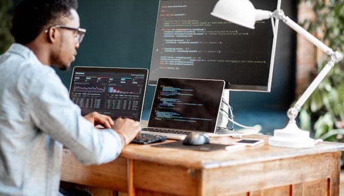 5 Pro Methods To Hire The Best Local App Developers & The Benefits Of Hiring Them