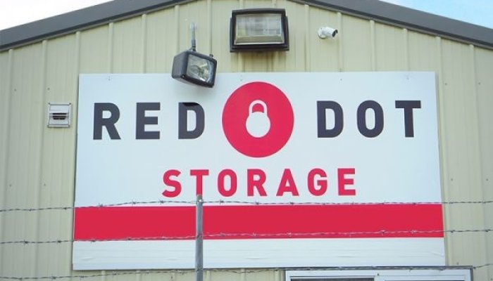Red Dot Storage Review: Pros & Cons of Utilizing Their Services
